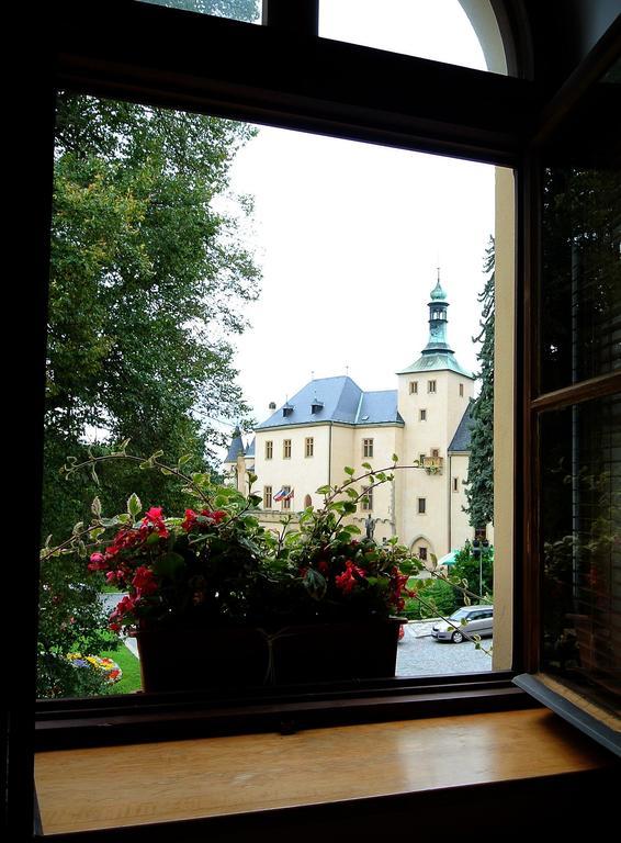 Hotel Garni Na Havlicku Kutna Hora Room photo